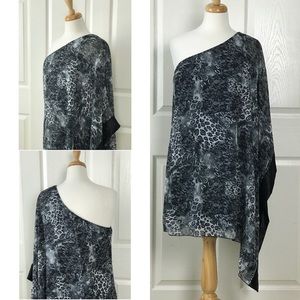 One shoulder Cheetah print dress.